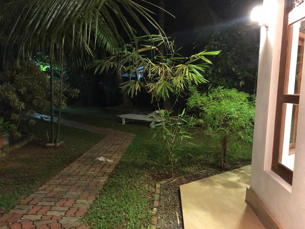 Helianto Social Villa Bentota Exterior foto